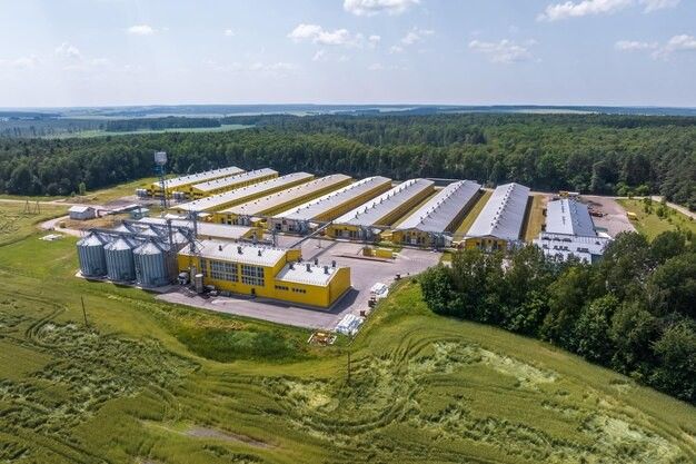 Farm Silos & Livestock Housing Units